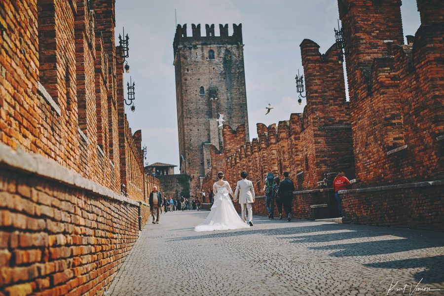 ED (Japan) elopement wedding photography Verona Italy