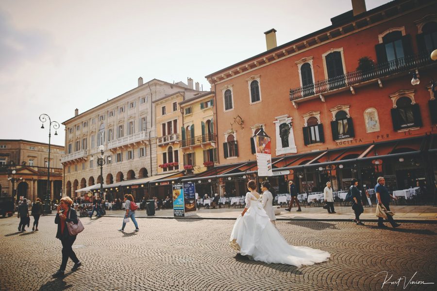 ED (Japan) elopement wedding photography Verona Italy